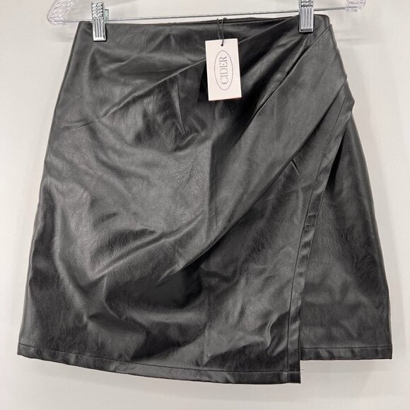 CIDER Pu Leather Black  Mini Skirt Women's S NWT - Picture 1 of 7